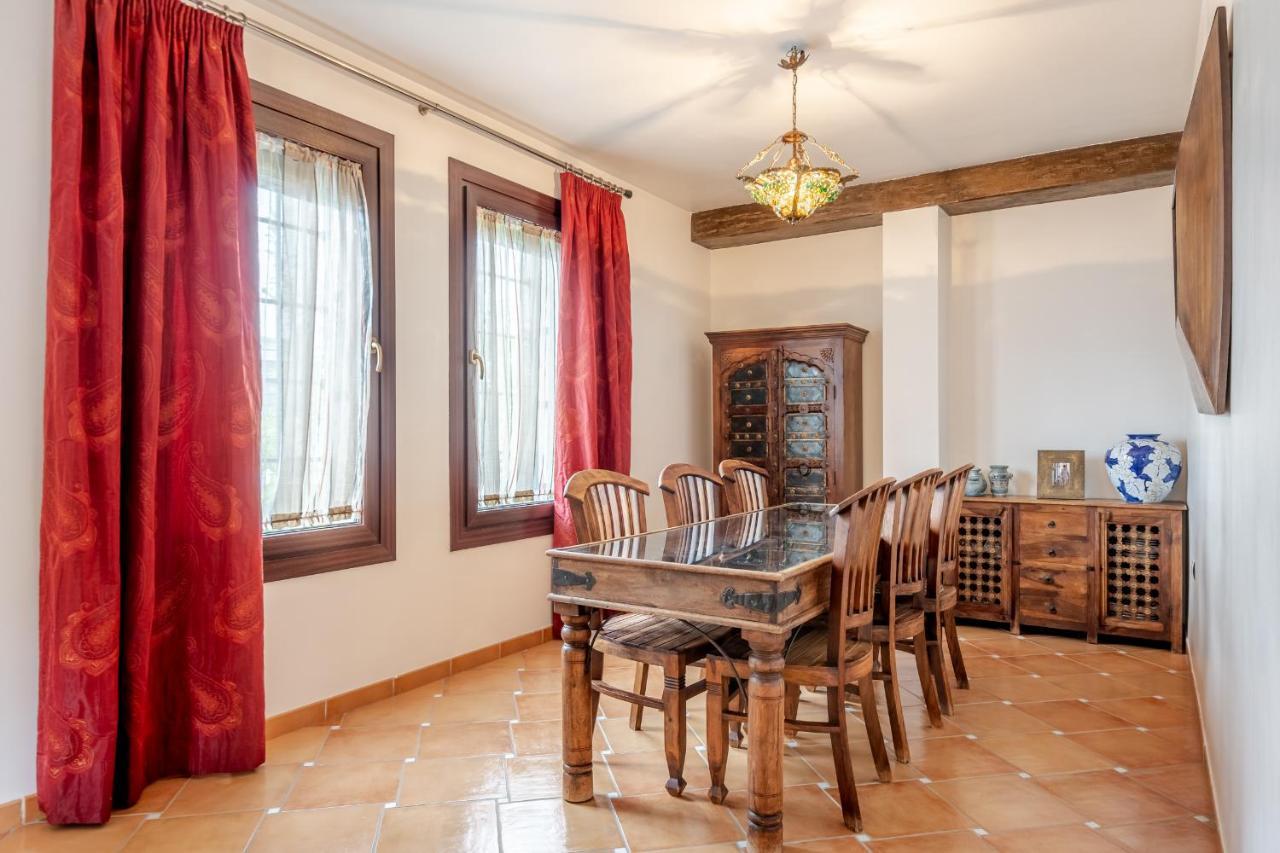 Villa Maria, Piscina Y Spa Exterior Privado Belicena Kültér fotó